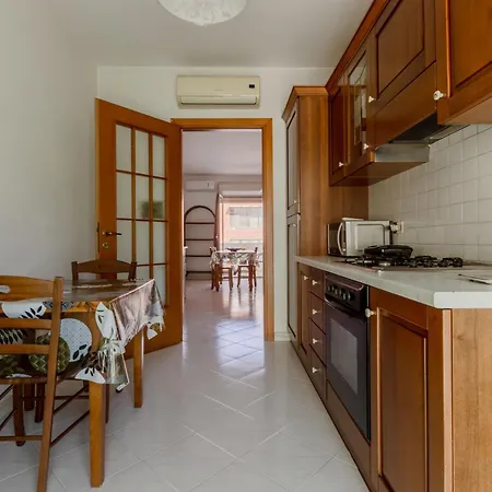 Guesthost - Alma Karalis Apartment Cagliari