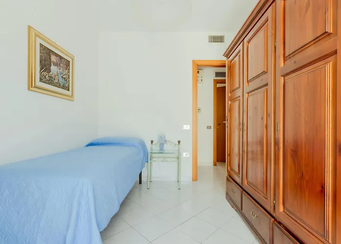 Guesthost - Alma Karalis * Cagliari